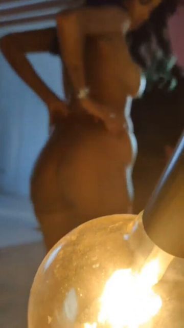 Vídeo de Alexa Nifetini