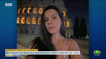 Estudante de medicina é encontrada morta a facadas dentro de casa
