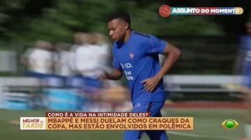 Mbappé e Messi duelam como craques na Copa, e estão envolvidos em polêmica