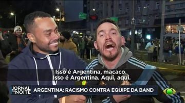 Repórter da Band é alvo de racismo durante cobertura da final em Buenos Air