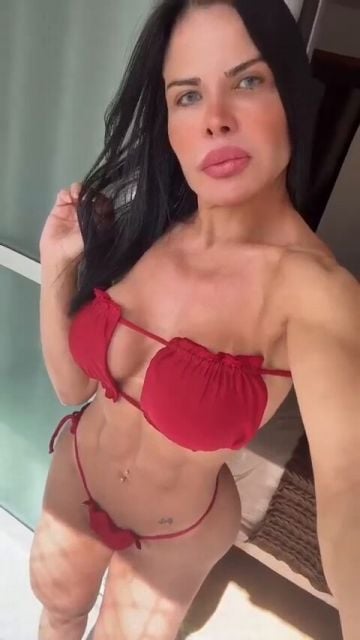 Bella Fantine video
